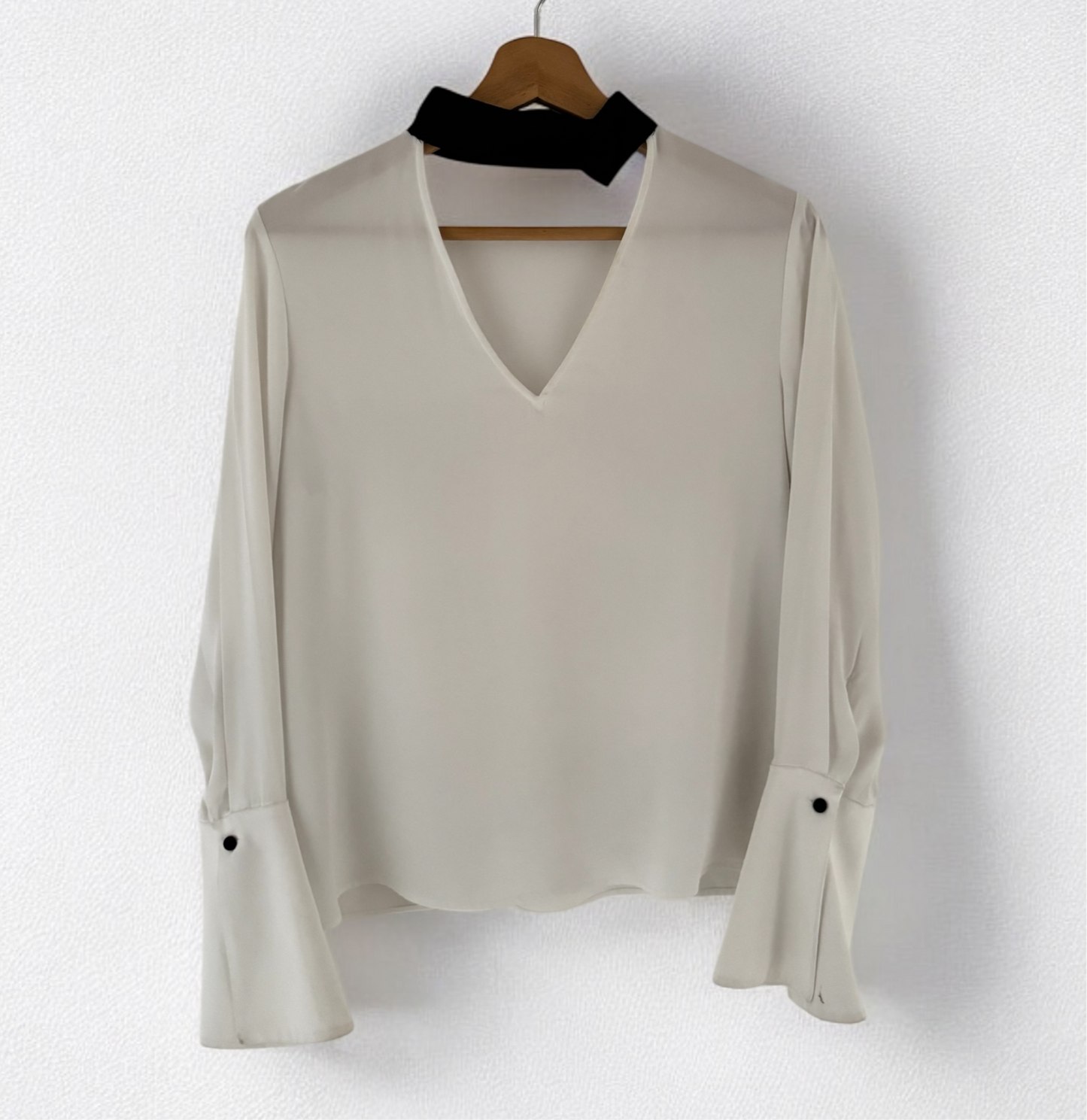 Blusa cuello tira
