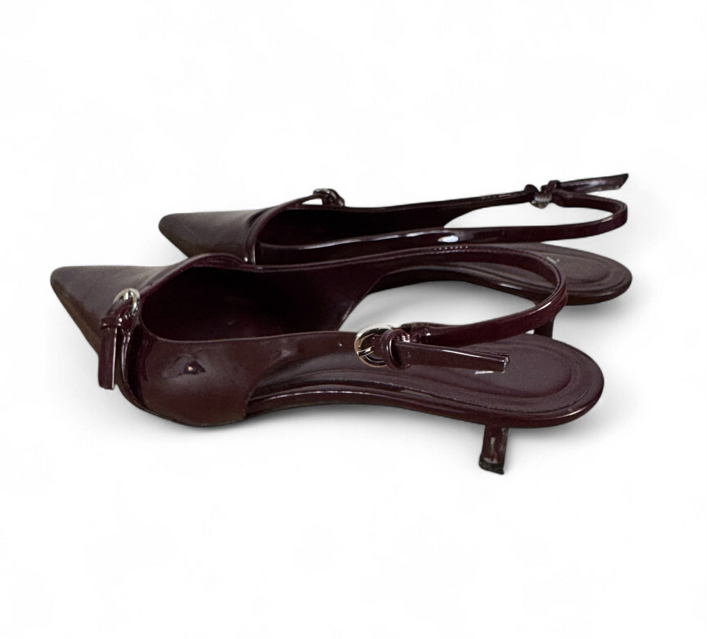 Stilettos destalonados