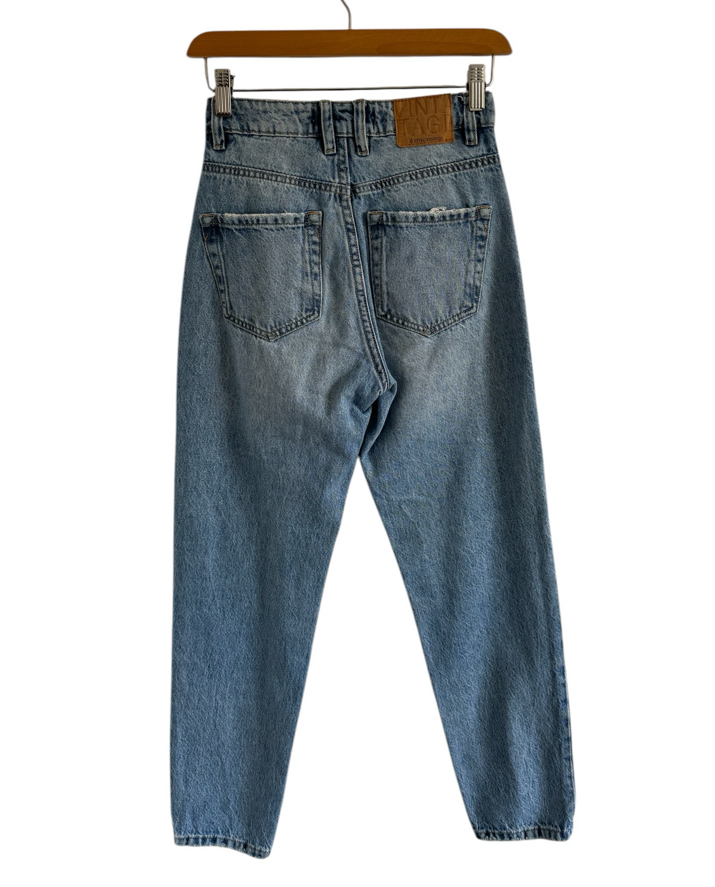 Jean mom fit