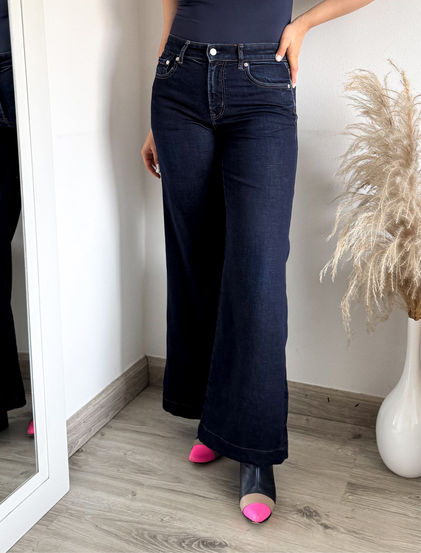 JEAN FLARE