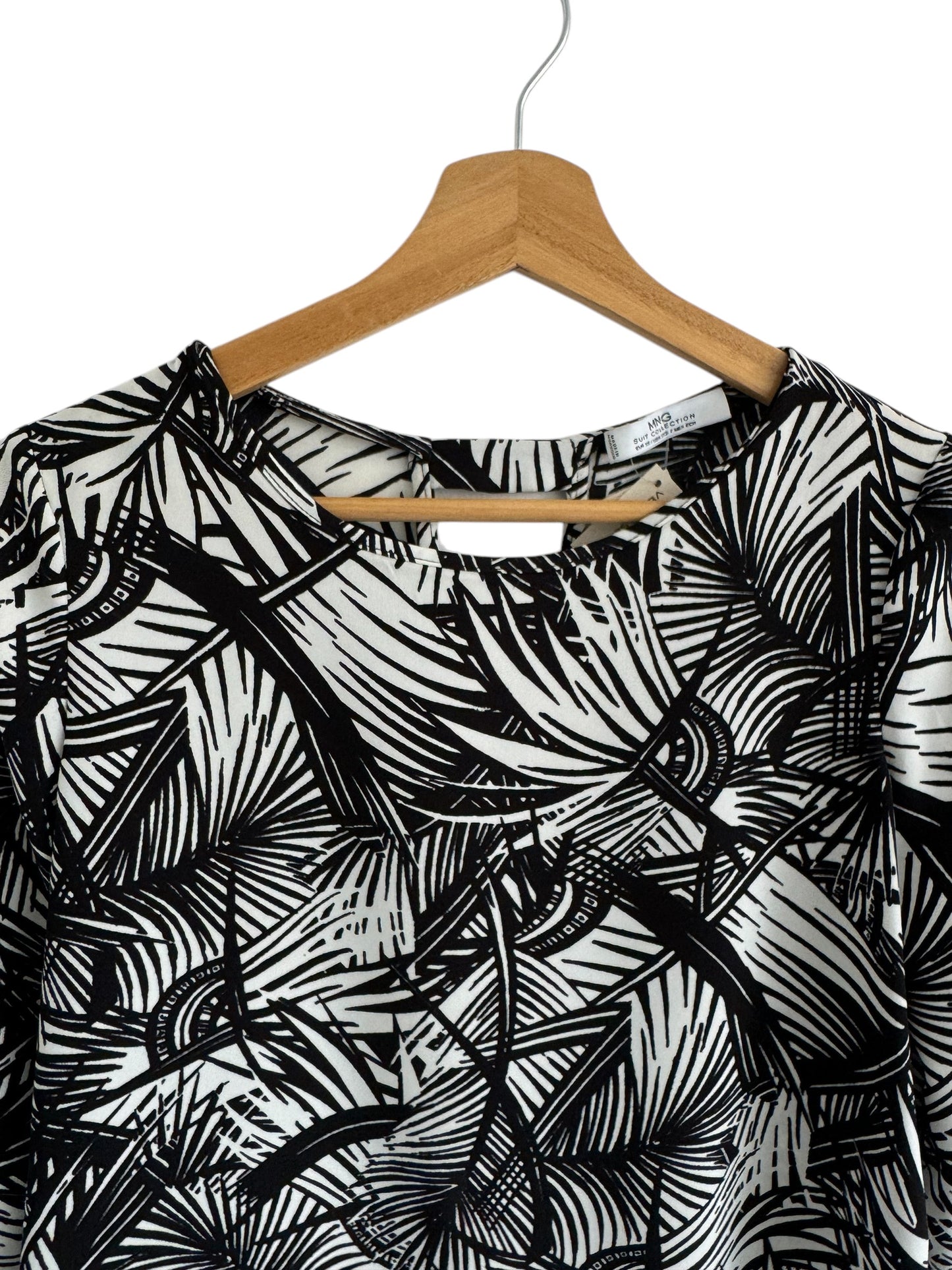 Blusa floral B/N