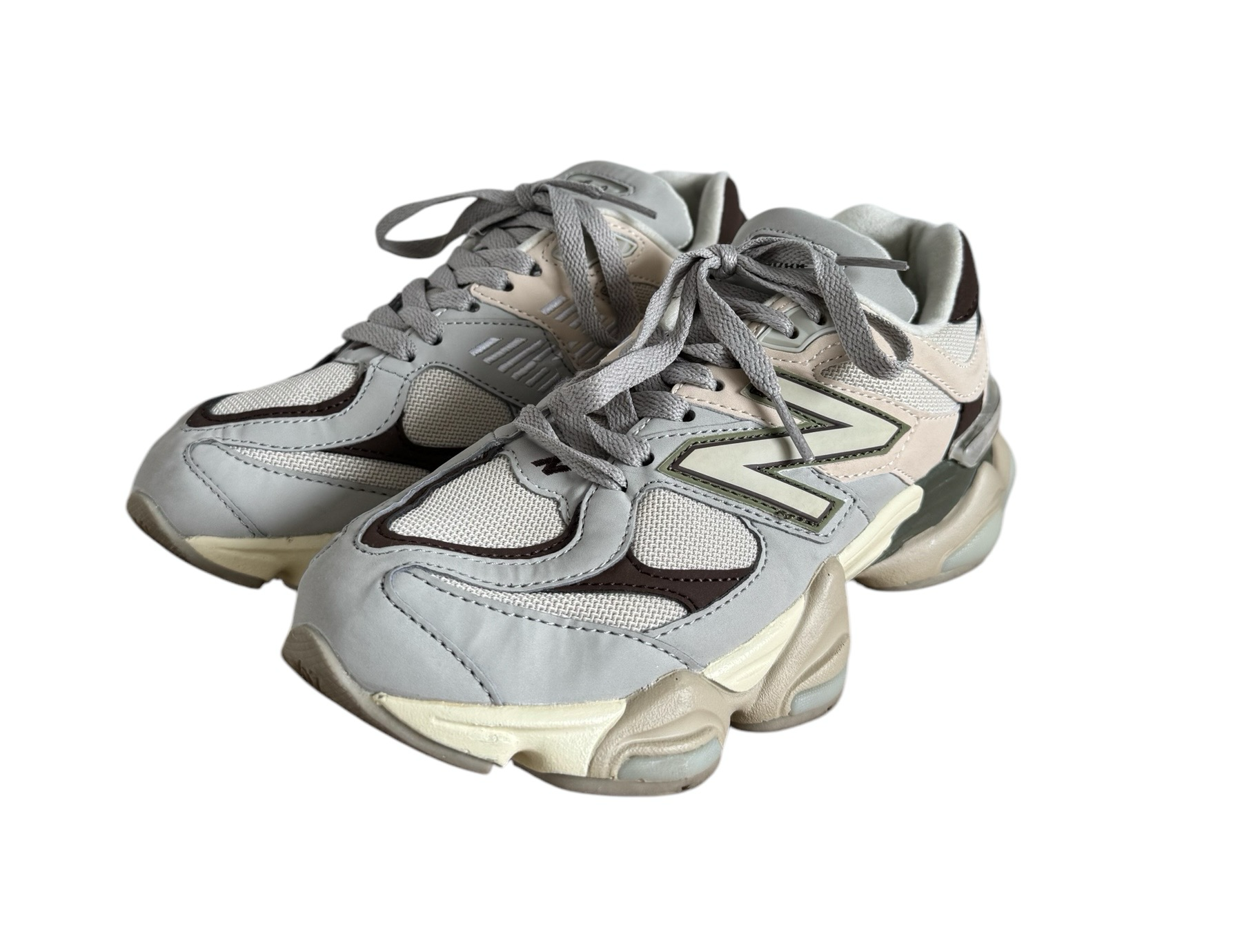 Tenis deportivos 9060