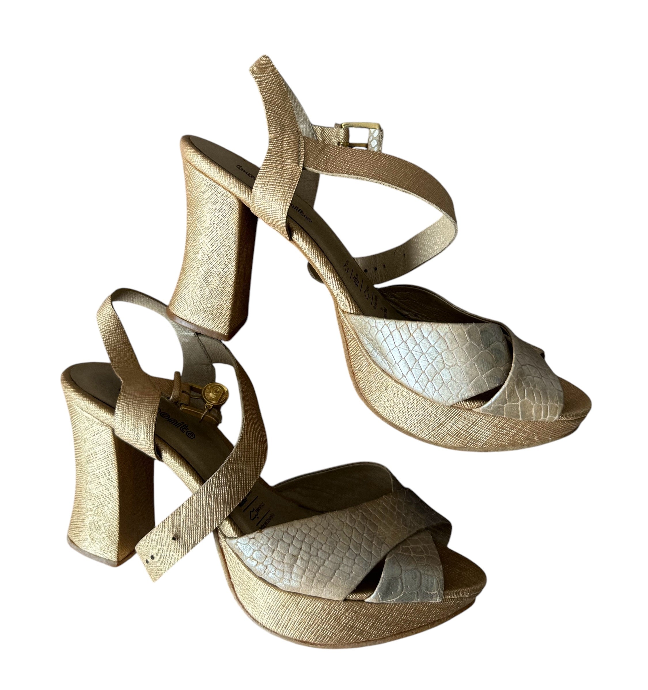 Sandalias metalizadas