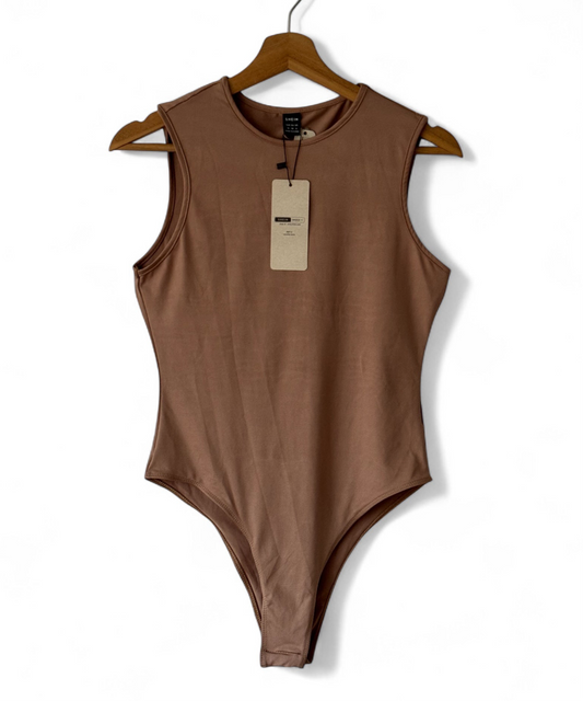 BODY HALTER