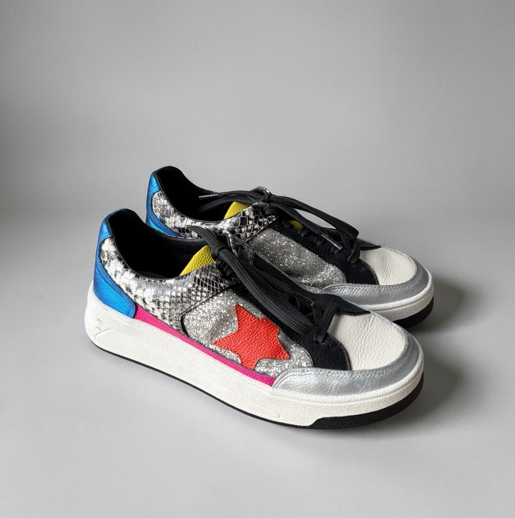 TENIS COLORS