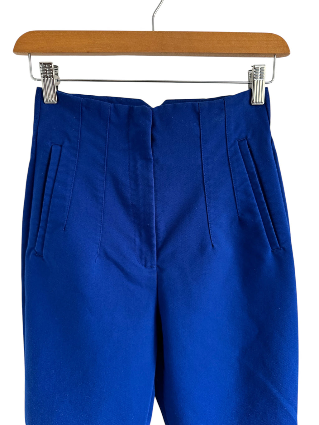 Pantalón formal de pinzas